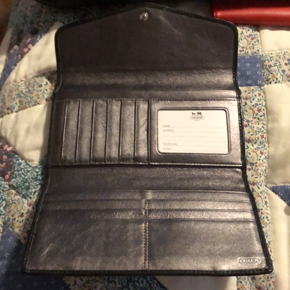 Wallet - Picture 2 of 3